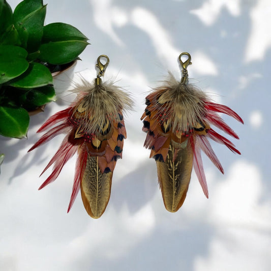 Red & Natural Feather Boot Tassels (CFB4126)