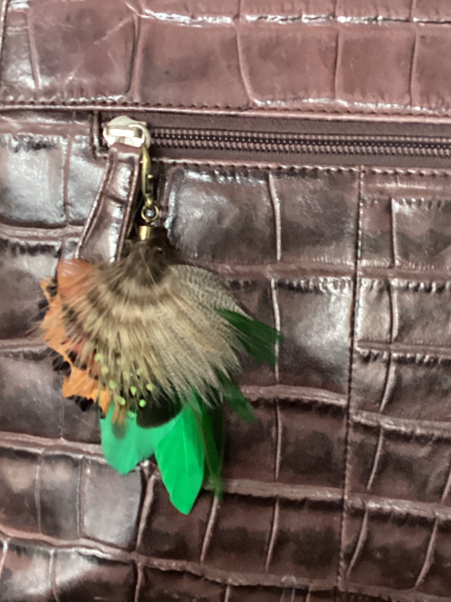 Green & Natural Feather Handbag Charm (CFHC6042)