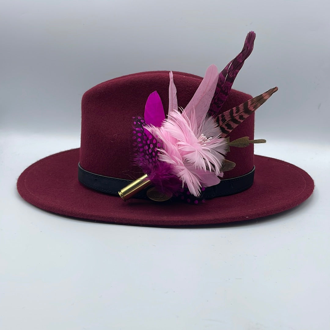 Pink Tones with Cerise Feather Hat Pin (CFP409)