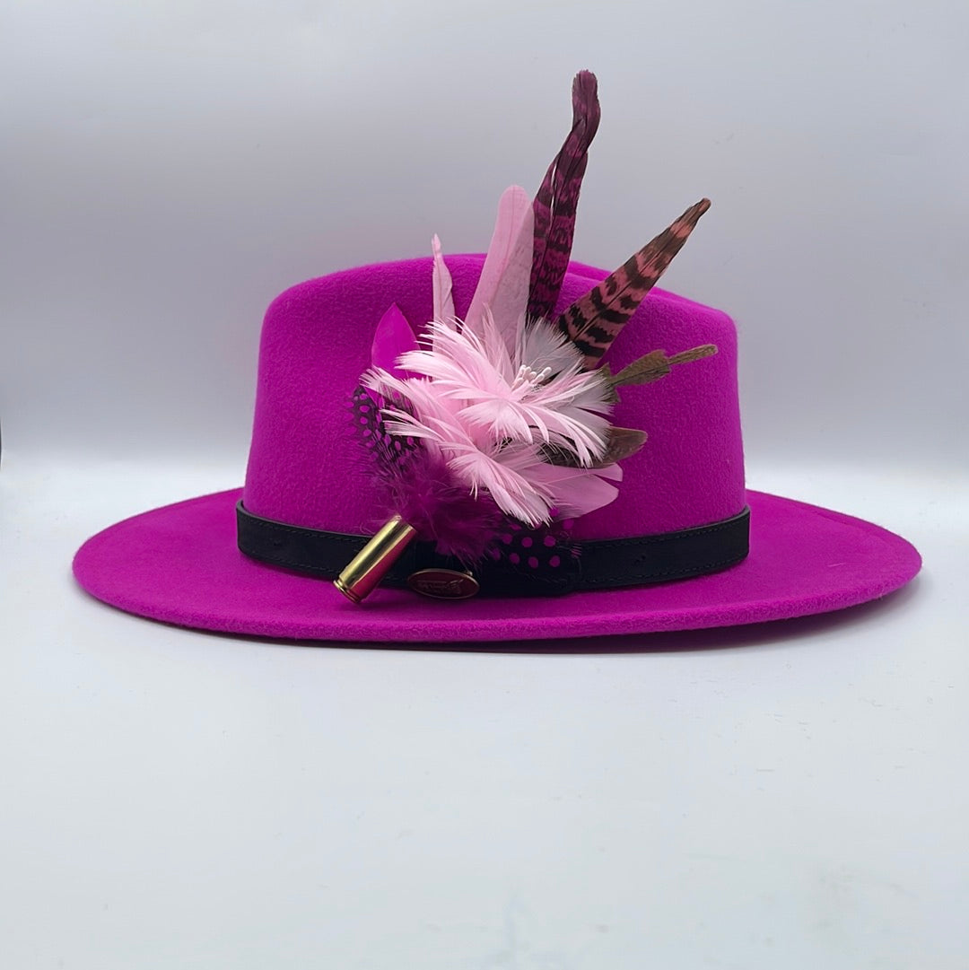 Pink Tones with Cerise Feather Hat Pin (CFP409)