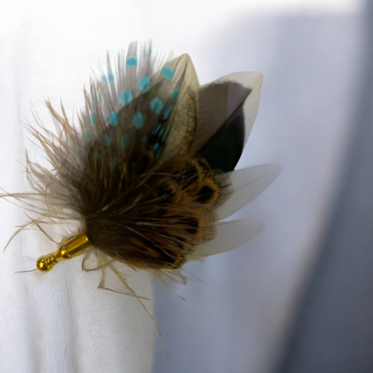 Turquoise & Natural Feather Lapel Pin (CFLP153)