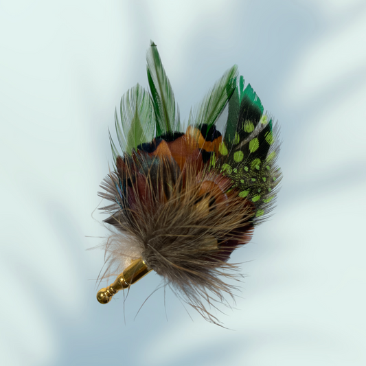 Green & Natural Feather Lapel Pin in a Gold Clasp (CFLP178)