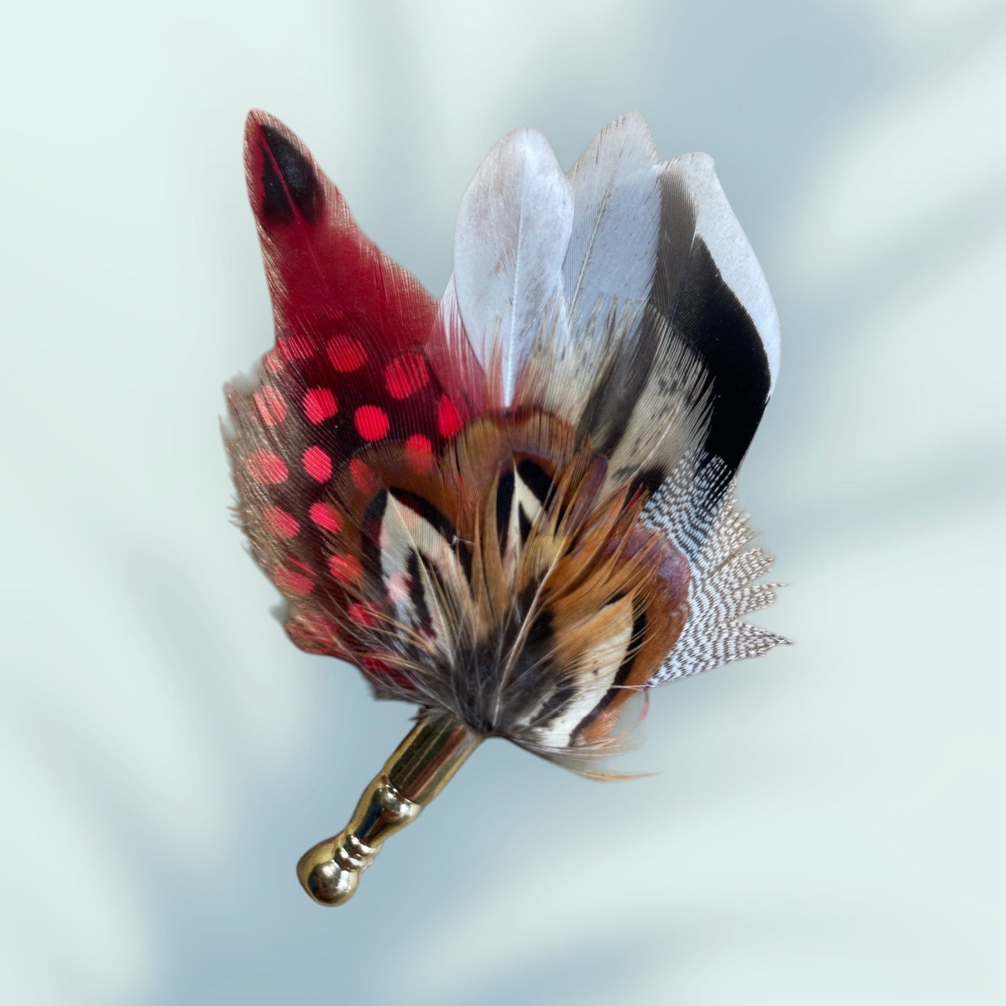 Red & Natural Feather Gold Lapel Pin (CFLP046)