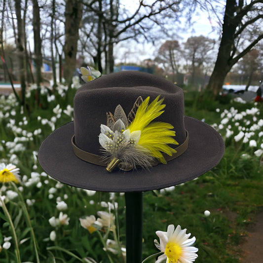 Yellow & Natural Feather Hat Pin (CFP333)