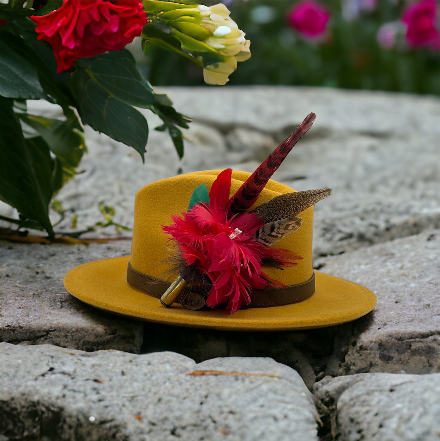 Red, Green & Natural Feather Hat Pin (CFP407)